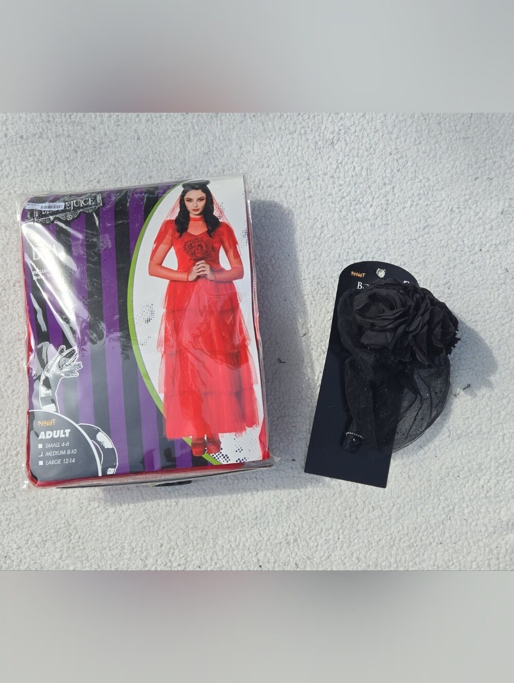 Lydia Beetlejuice Halloween Costume With Back Bouquet - Size M